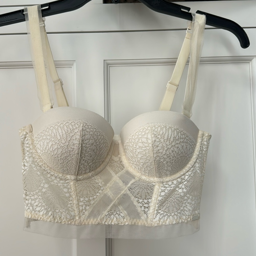 Calvin Klein limited edition bridal piece 34A cream lift padded underwire bra